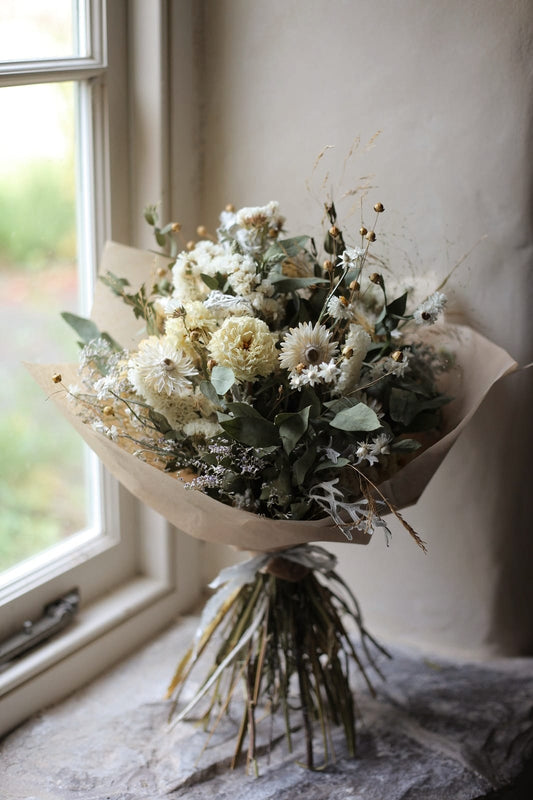 Artemis and Hestia bouquets