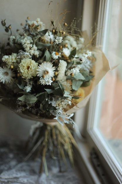 Artemis and Hestia bouquets